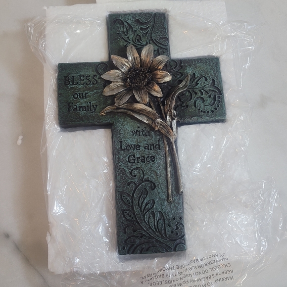 Dickenson Other - Dicksons Bless Our Family Floral Turquoise 10 Inch Decorative Wall Cross